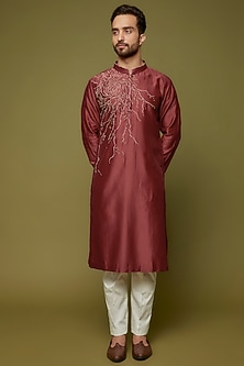 product-color-Maroon