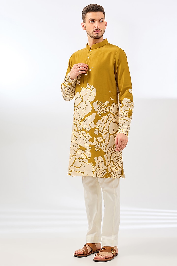 Mustard Cotton Printed Kurta Set by Countrymade