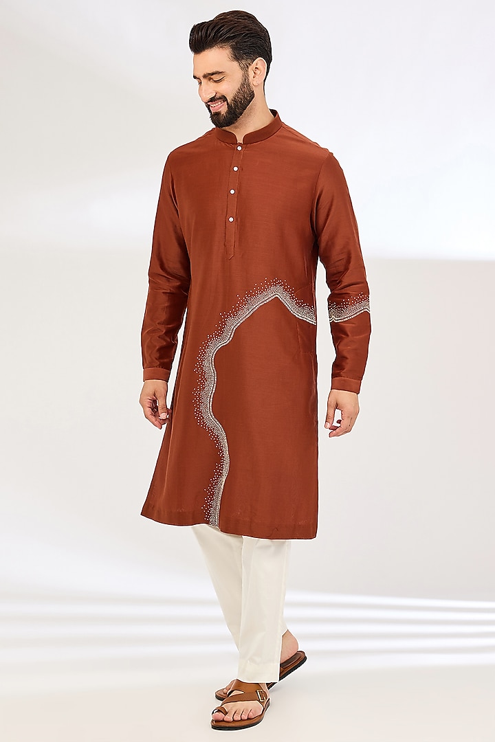 Rust Chanderi Embroidered Kurta Set by Countrymade