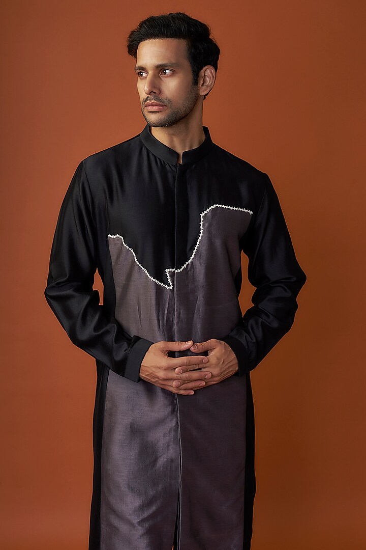 Black & Grey Chanderi Embroidered Kurta Set by Countrymade at Pernia's Pop Up Shop