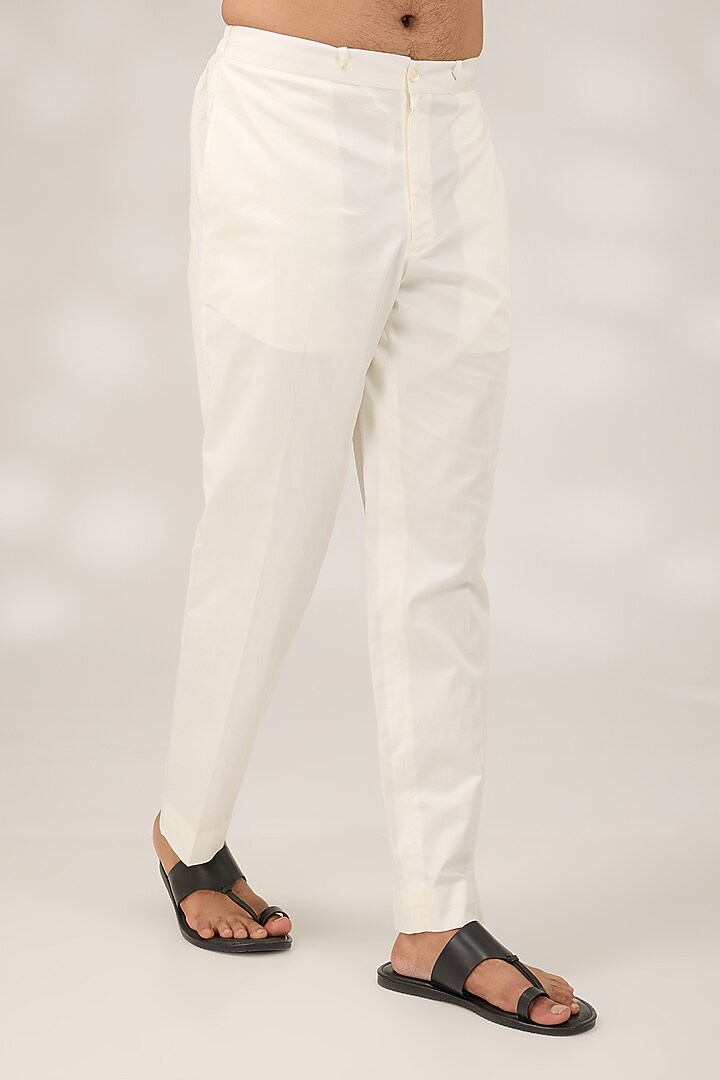 Black Chanderi Embroidered Kurta Set by Countrymade at Pernia's Pop Up Shop