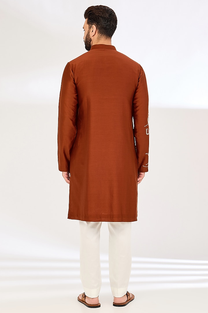 Bright Rust Chanderi Embroidered Kurta Set by Countrymade at Pernia's Pop Up Shop