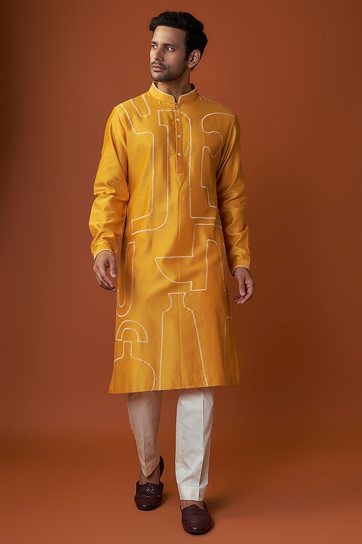 Mustard Cotton Printed Kurta Set by Countrymade at Pernia's Pop Up Shop