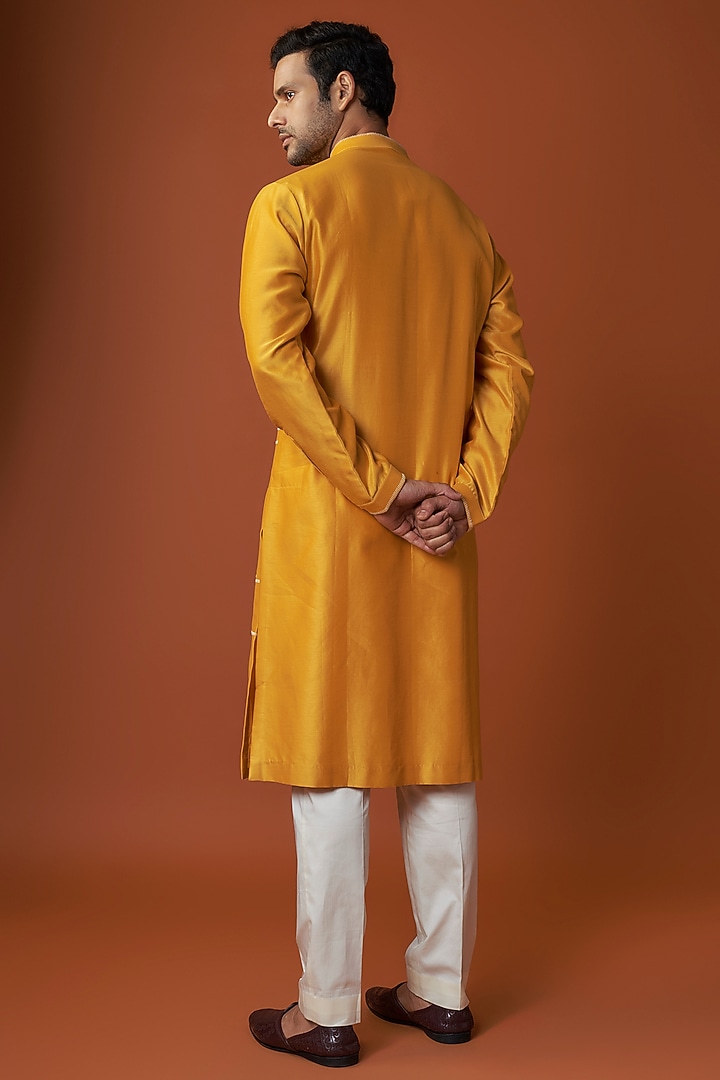 Mustard Chanderi Embroidered Kurta Set by Countrymade at Pernia's Pop Up Shop