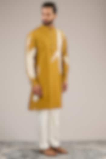 Mustard & White Cotton Printed Kurta Set by Countrymade