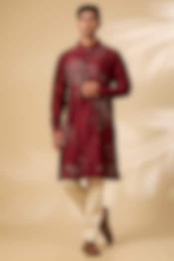 Maroon Chanderi Kurta Set by Countrymade
