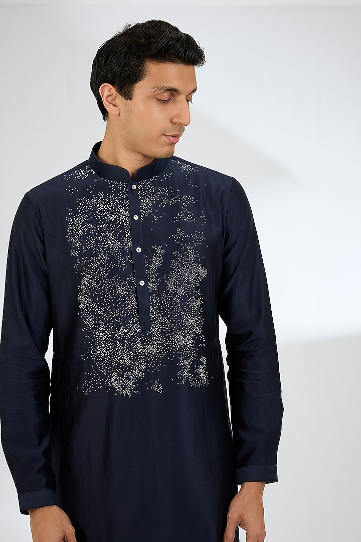 Navy Chanderi Kurta Set by Countrymade at Pernia's Pop Up Shop