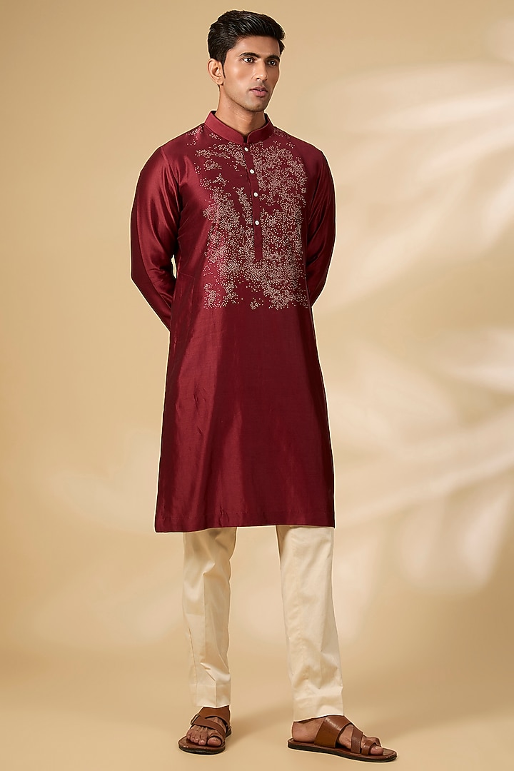 Maroon Chanderi Kurta Set by Countrymade