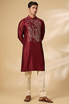 product-color-Maroon