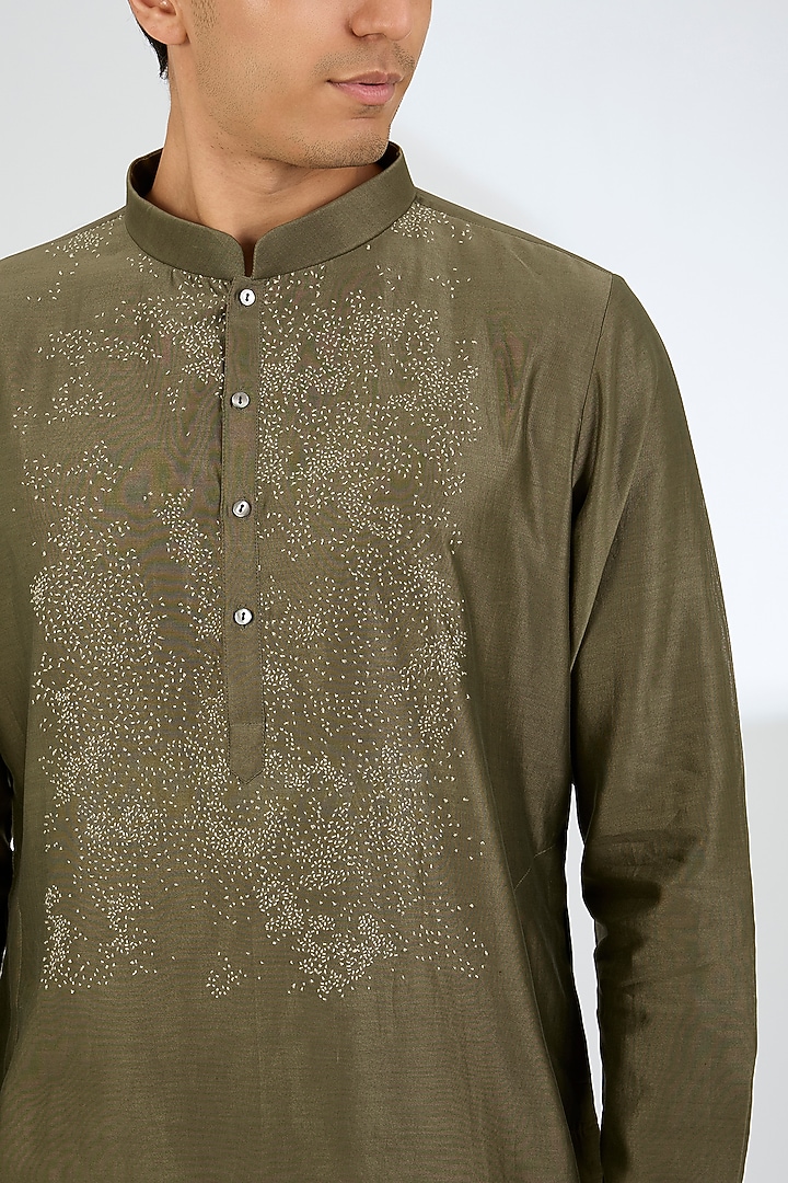 Olive Chanderi Kurta Set by Countrymade at Pernia's Pop Up Shop