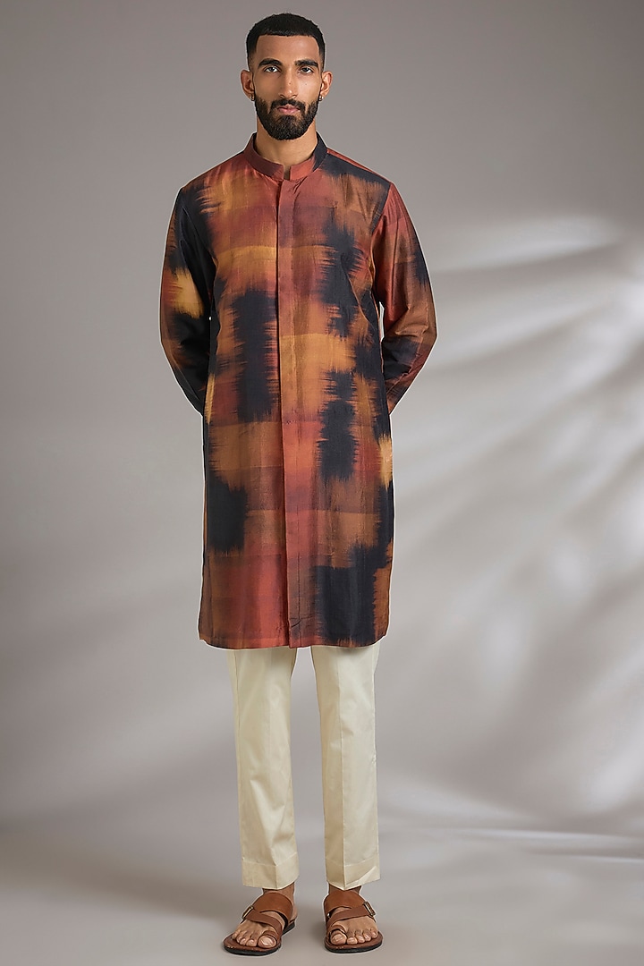 Multi-Colored Spun Silk Printed Kurta by Countrymade at Pernia's Pop Up Shop