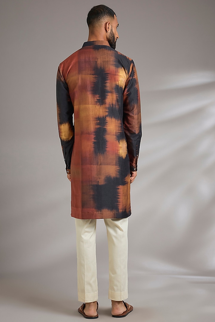 Multi-Colored Spun Silk Printed Kurta by Countrymade at Pernia's Pop Up Shop
