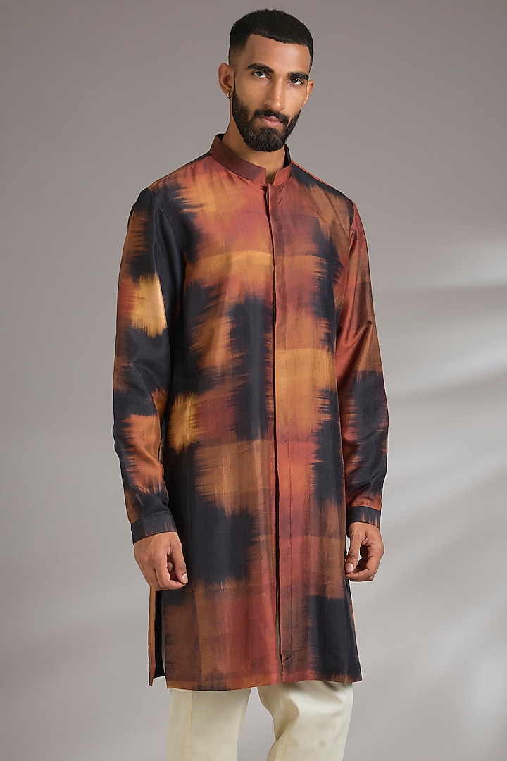 Multi-Colored Spun Silk Printed Kurta by Countrymade at Pernia's Pop Up Shop