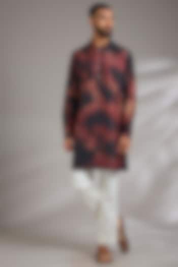 Multi-Colored Spun Silk Printed Kurta by Countrymade at Pernia's Pop Up Shop