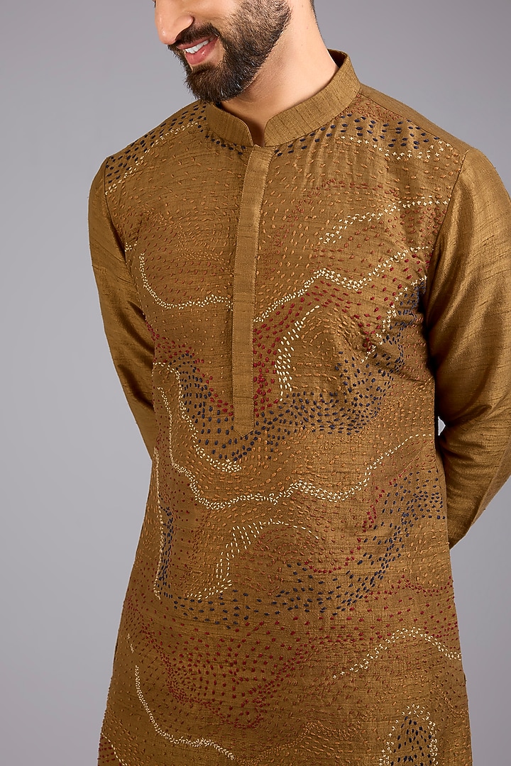 Mustard Dupion Silk Printed Kurta Set by Countrymade at Pernia's Pop Up Shop