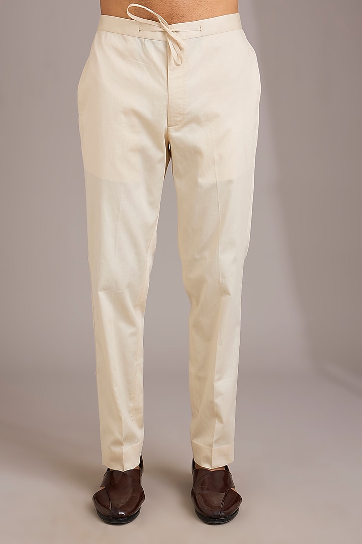 Ivory Silk Kurta Set by Countrymade at Pernia's Pop Up Shop