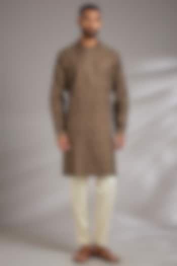 Brown Chanderi Silk Kurta Set by Countrymade at Pernia's Pop Up Shop