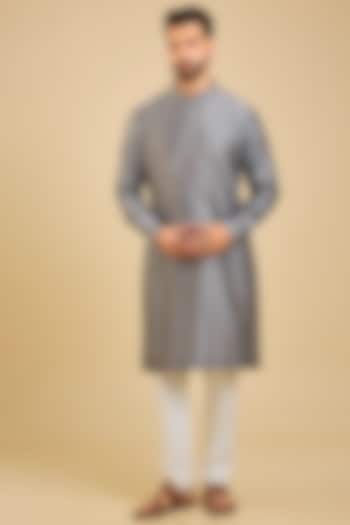Grey Chanderi Embroidered Kurta Set by Countrymade at Pernia's Pop Up Shop