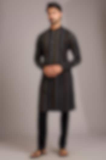Black Silk Kurta Set by Countrymade at Pernia's Pop Up Shop