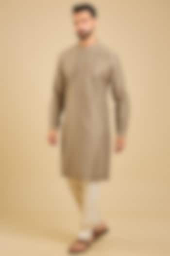 Beige Chanderi Embroidered Kurta Set by Countrymade at Pernia's Pop Up Shop