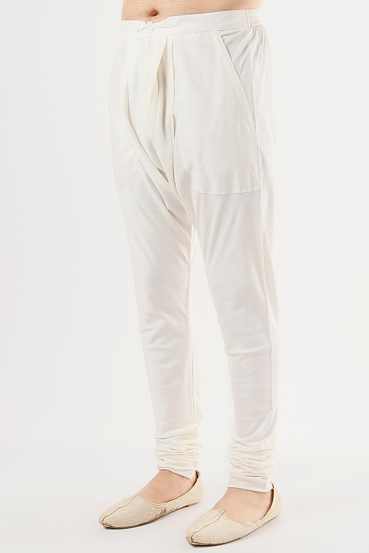 White Chanderi Printed Kurta Set by Countrymade at Pernia's Pop Up Shop