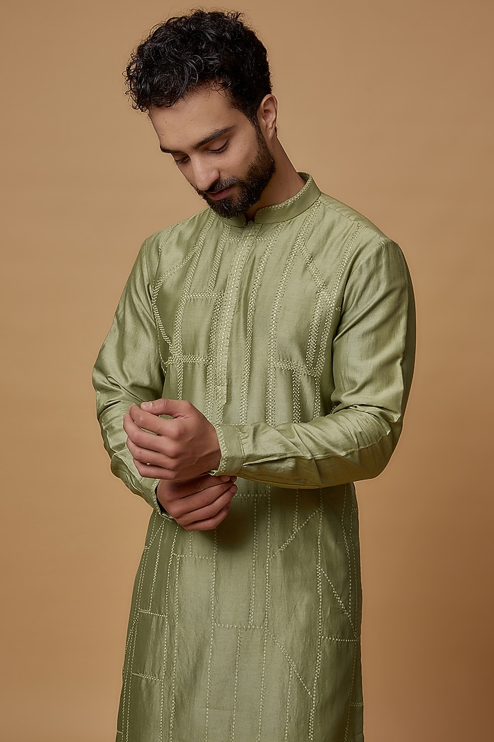 Mehendi Green Cotton Silk Hand Embroidered Kurta by Countrymade at Pernia's Pop Up Shop