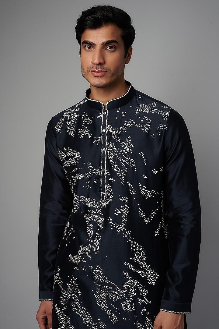 Navy Blue Chanderi Hand Embroidered Kurta Set by Countrymade at Pernia's Pop Up Shop