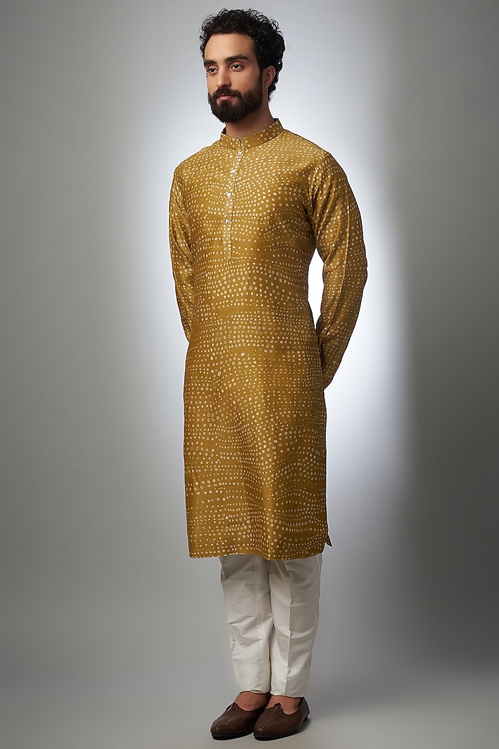 Mustard Pure Silk Bandhani Printed Kurta by Countrymade at Pernia's Pop Up Shop