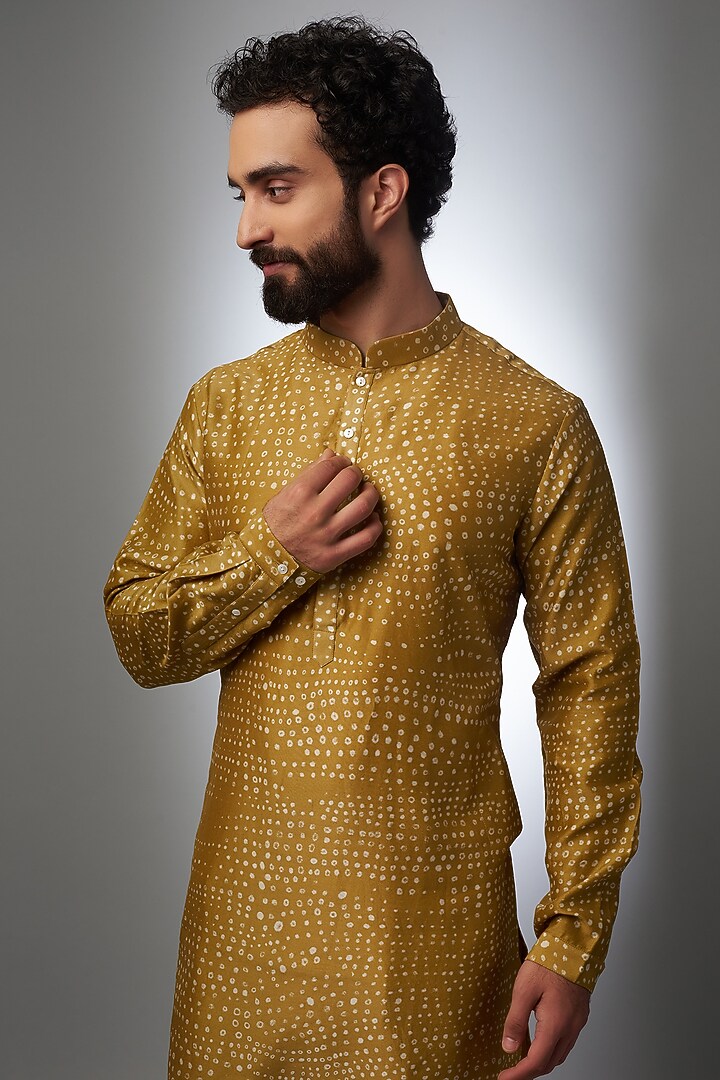 Mustard Pure Silk Bandhani Printed Kurta by Countrymade at Pernia's Pop Up Shop