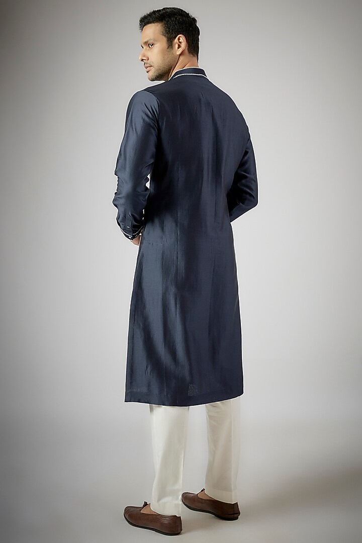 Navy Blue Cotton Silk Hand Embroidered Kurta Set by Countrymade at Pernia's Pop Up Shop