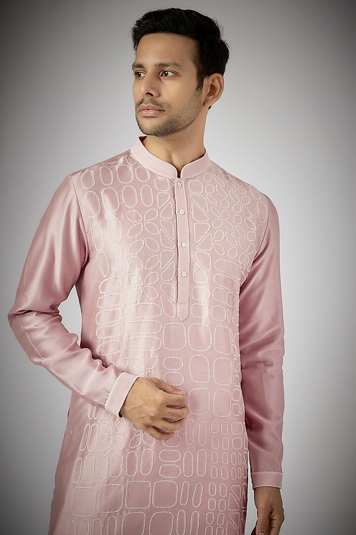 Old Rose Cotton Silk Hand Embroidered Kurta Set by Countrymade at Pernia's Pop Up Shop