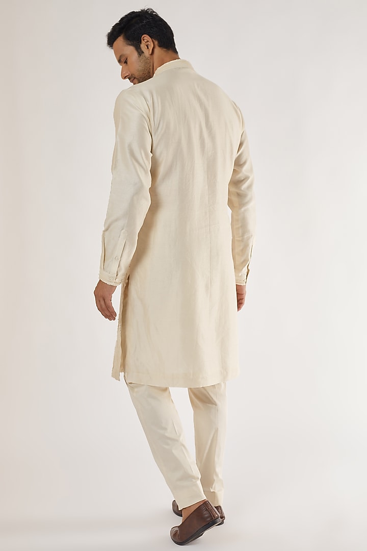 Ivory Chanderi Hand Embroidered Kurta Set by Countrymade at Pernia's Pop Up Shop