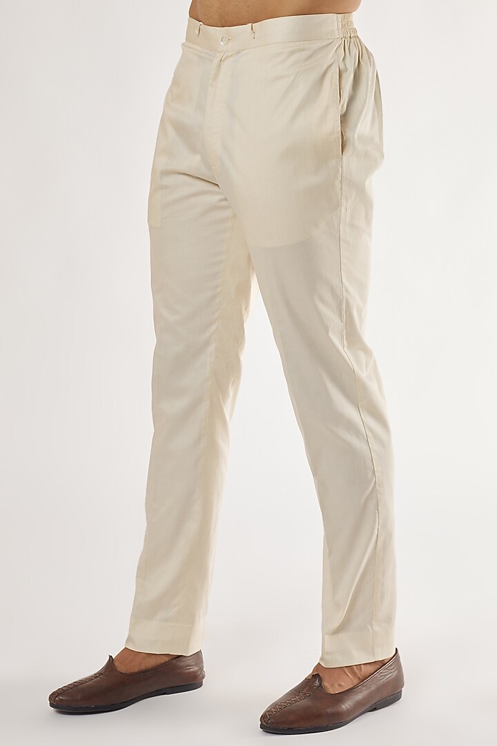 Ivory Chanderi Hand Embroidered Kurta Set by Countrymade at Pernia's Pop Up Shop
