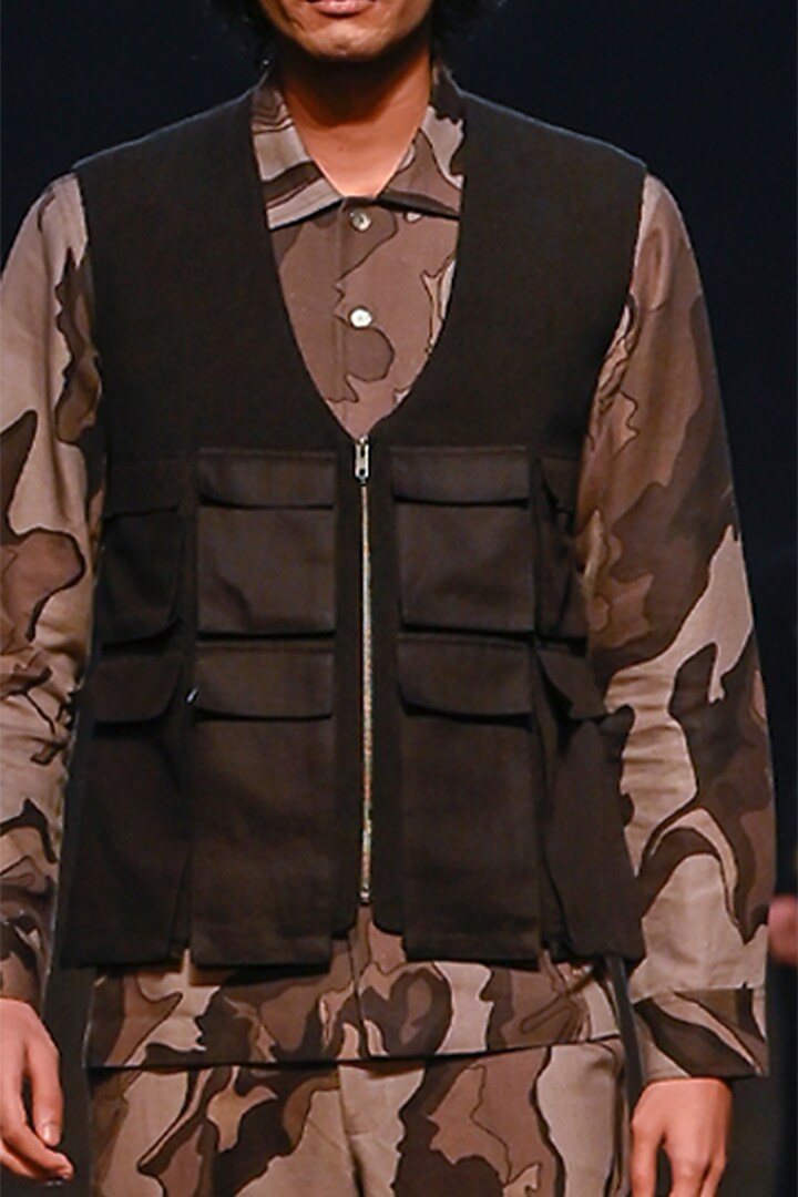 Black Crinkled Flax Vest by Countrymade at Pernia's Pop Up Shop