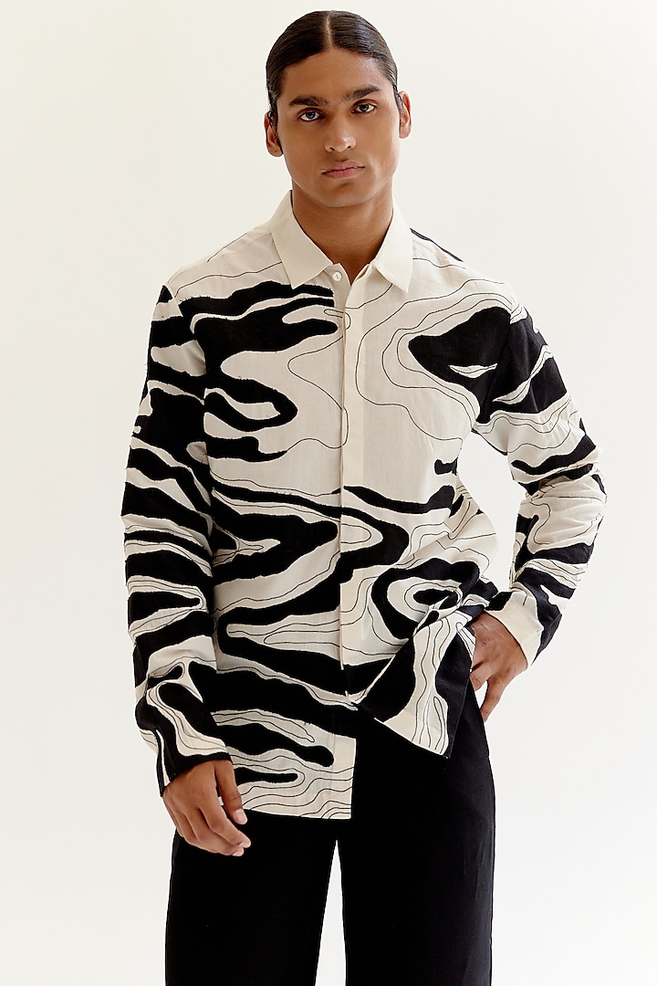 Black & White Cotton Shirt by Countrymade