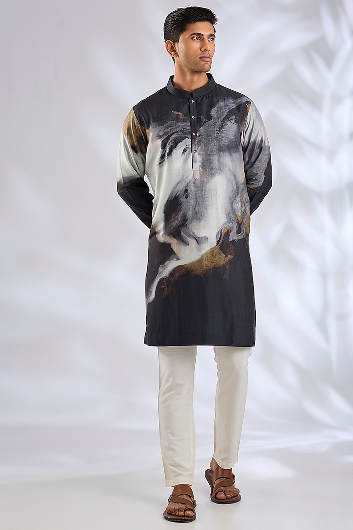Multi-Colored Silk Kurta by Countrymade at Pernia's Pop Up Shop