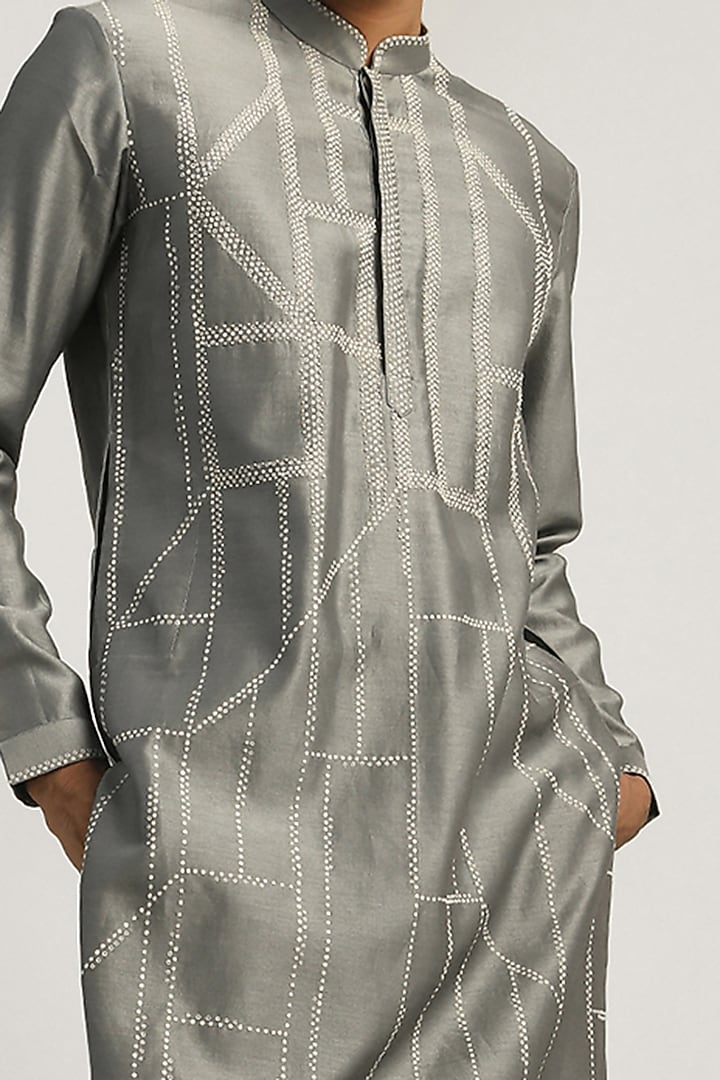 Smoke Grey Chanderi Hand Embroidered Kurta Set by Countrymade at Pernia's Pop Up Shop