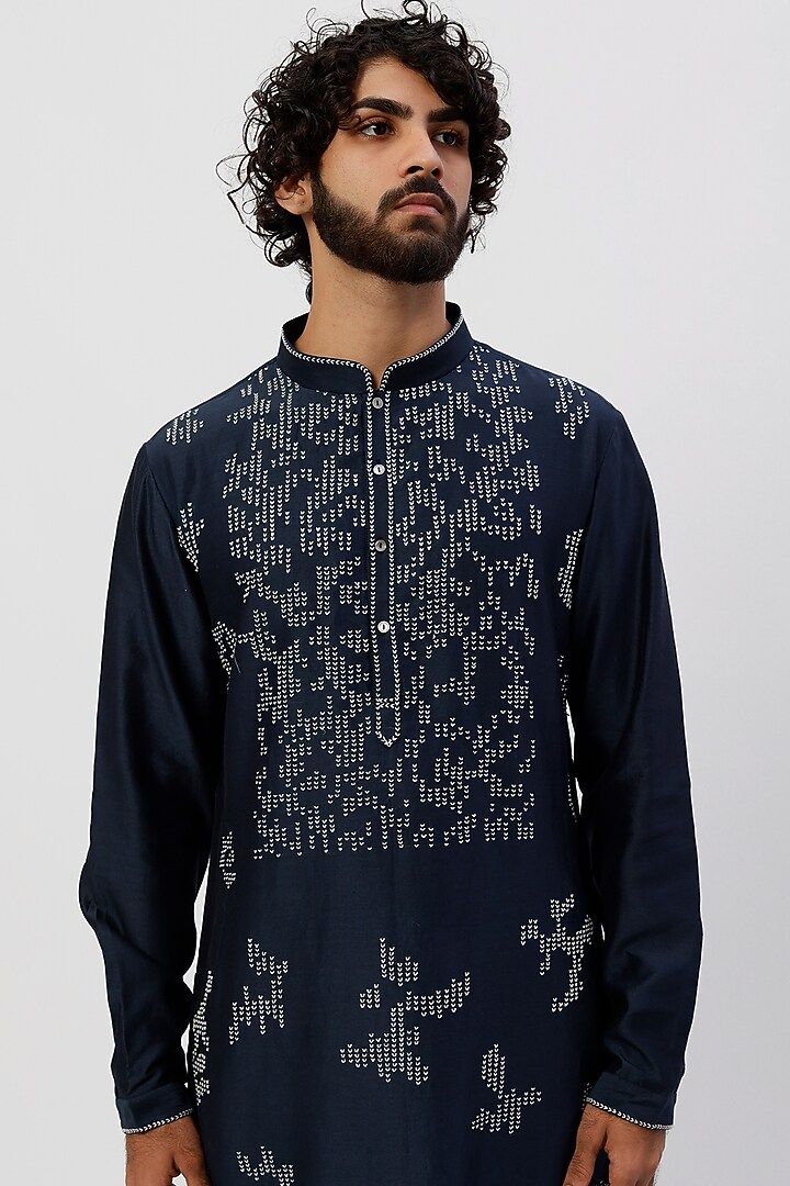 Navy Blue Chanderi Embroidered Kurta Set by Countrymade at Pernia's Pop Up Shop