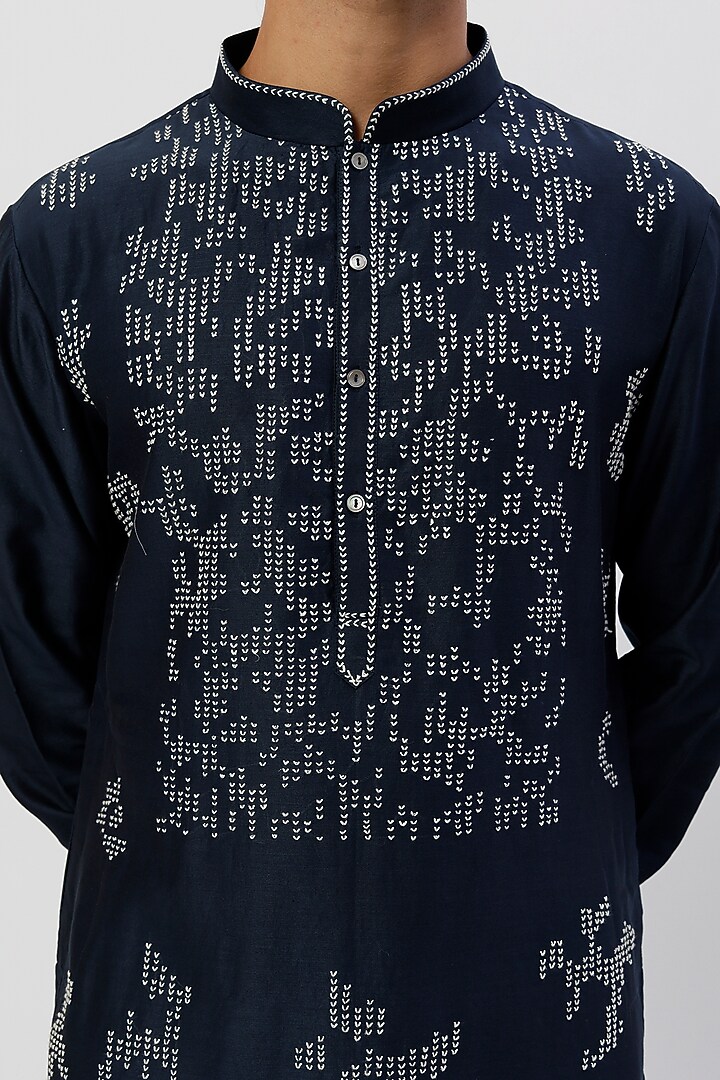 Navy Blue Chanderi Embroidered Kurta Set by Countrymade at Pernia's Pop Up Shop