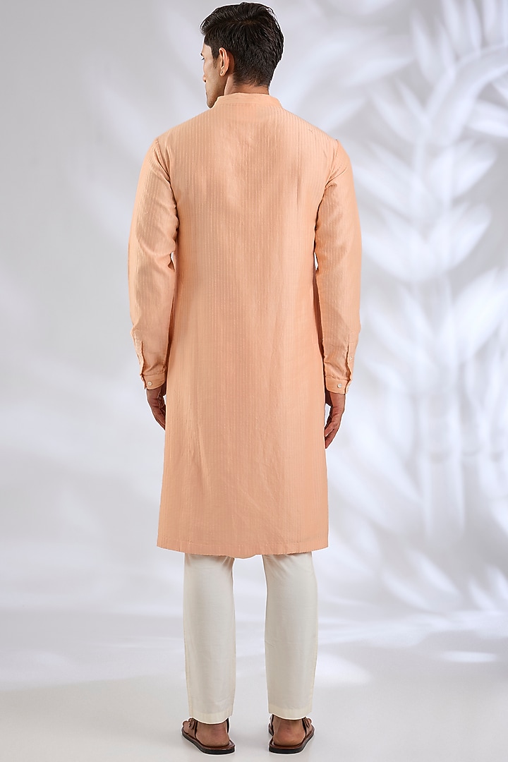Peach Chanderi Kurta Set by Countrymade at Pernia's Pop Up Shop