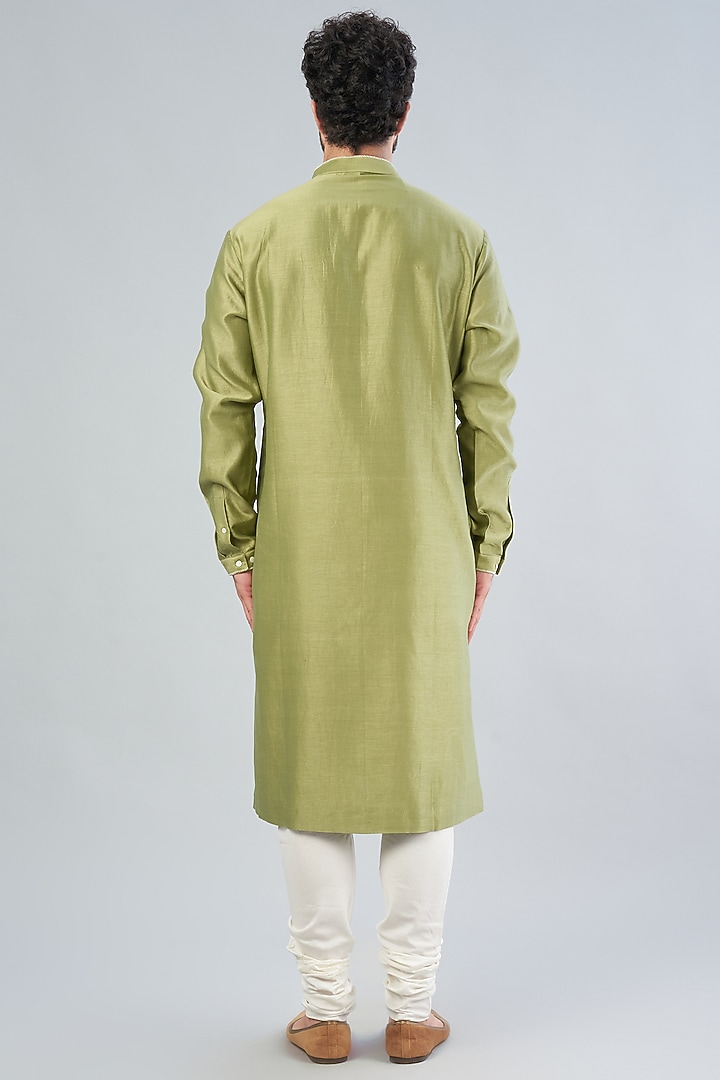 Green Chanderi Embroidered Kurta Set by Countrymade at Pernia's Pop Up Shop