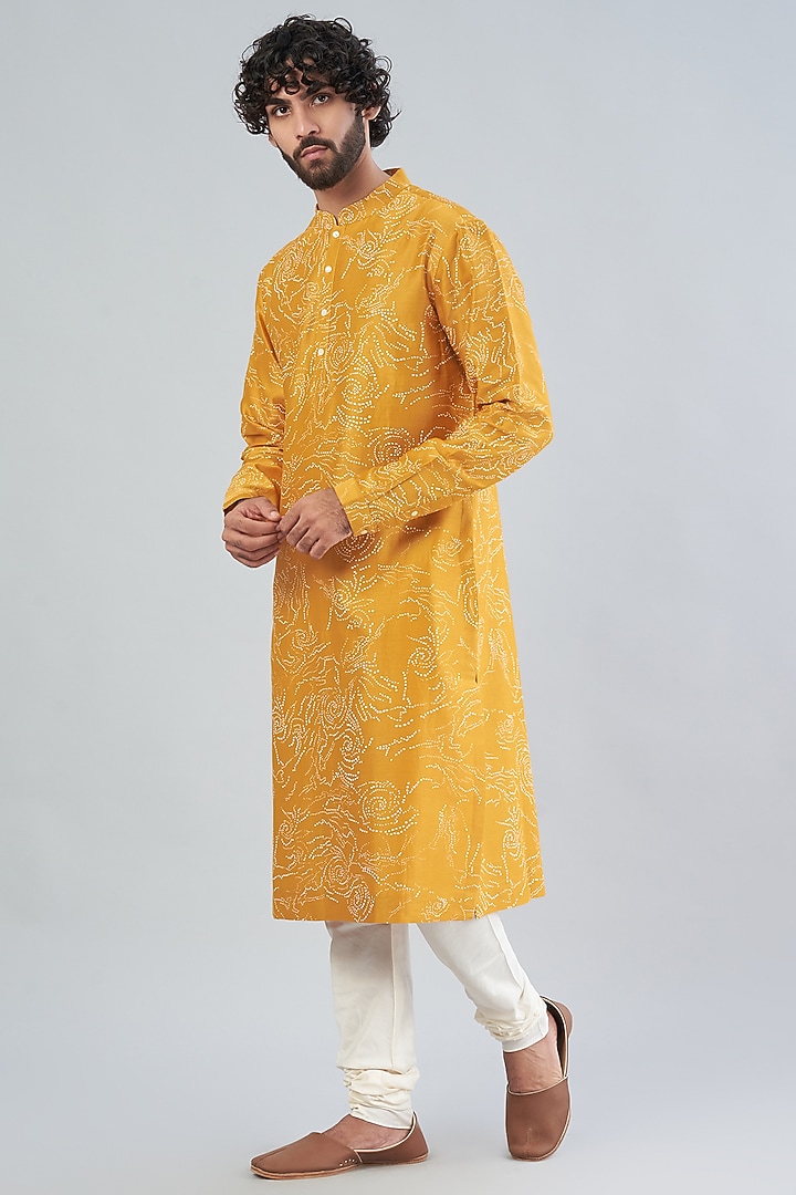 Mustard Chanderi Printed Kurta Set by Countrymade at Pernia's Pop Up Shop