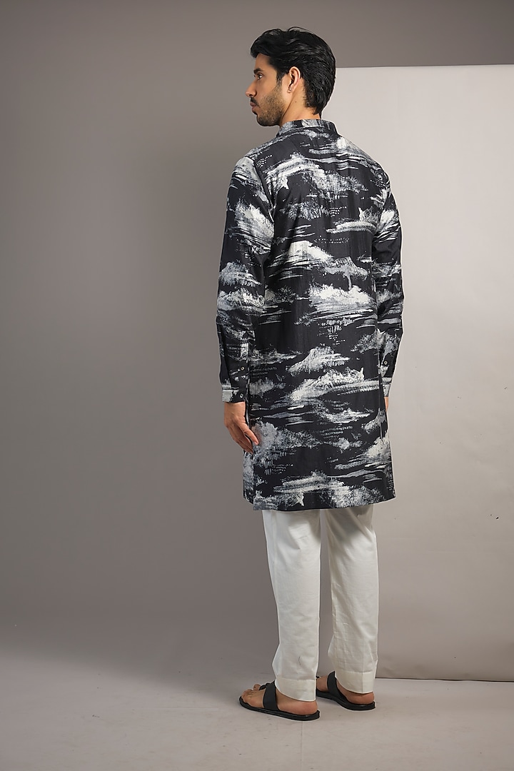 Black Silk Printed Kurta by Countrymade at Pernia's Pop Up Shop