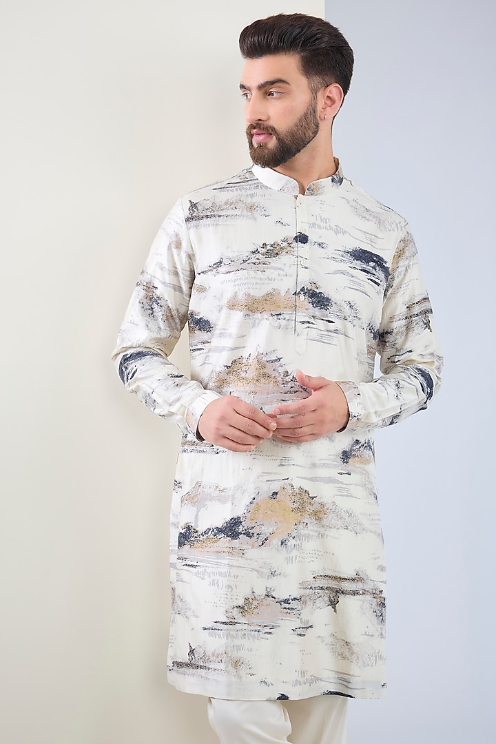 White Silk Kurta by Countrymade at Pernia's Pop Up Shop