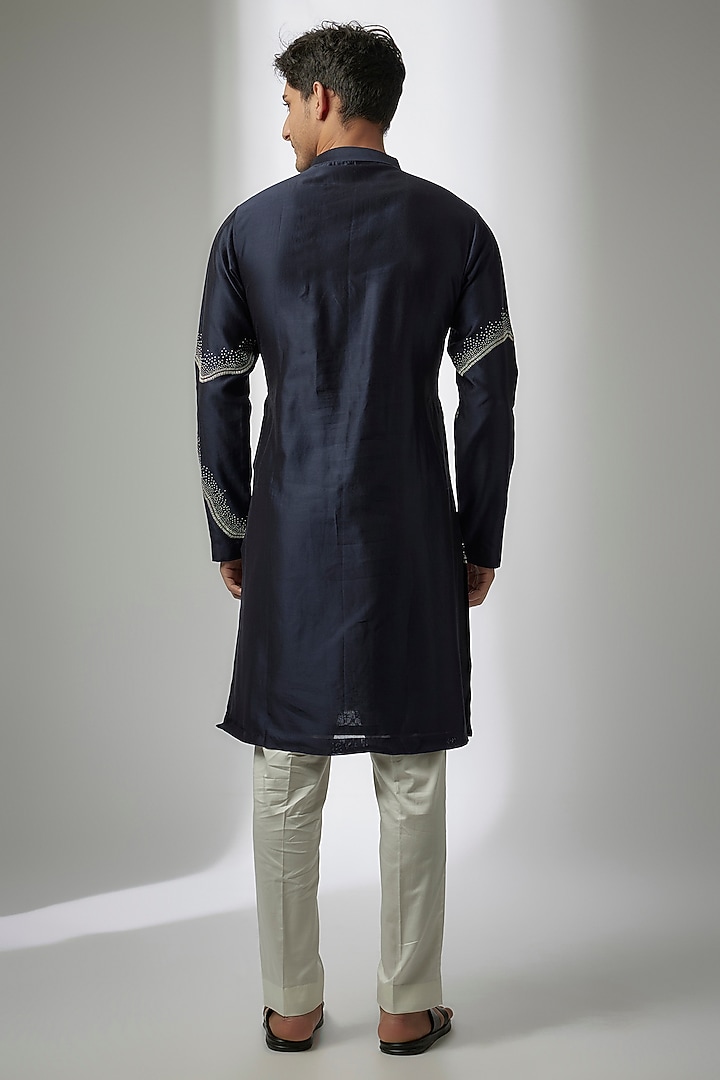 Blue Chanderi Hand Embroidered Kurta Set by Countrymade at Pernia's Pop Up Shop