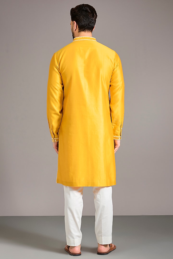 Mustard Chanderi Embroidered Kurta Set by Countrymade at Pernia's Pop Up Shop