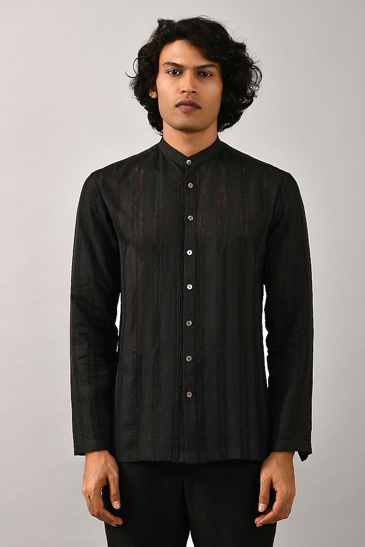 Black Shirt With Stitch Detailing by Countrymade