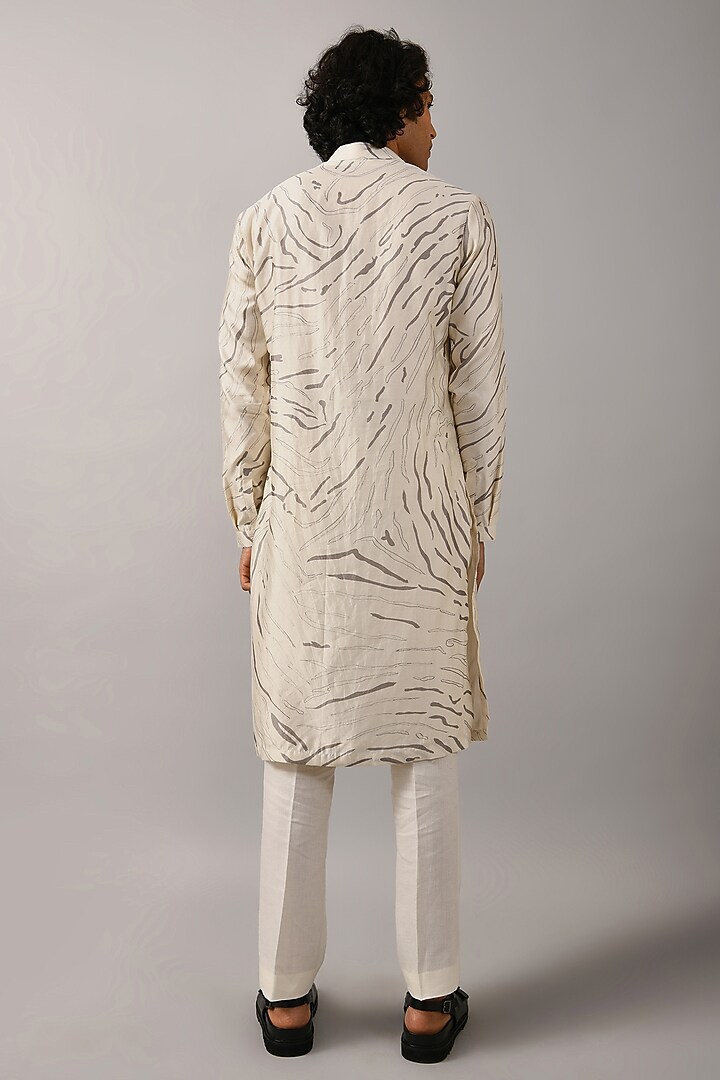 Ivory Cotton Silk Printed Kurta by Countrymade at Pernia's Pop Up Shop