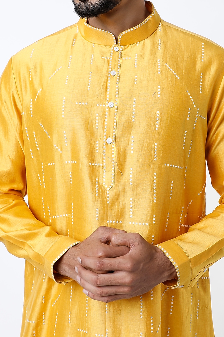 Mustard Chanderi Hand Embroidered Kurta by Countrymade at Pernia's Pop Up Shop
