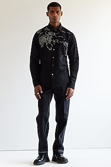 product-color-Black
